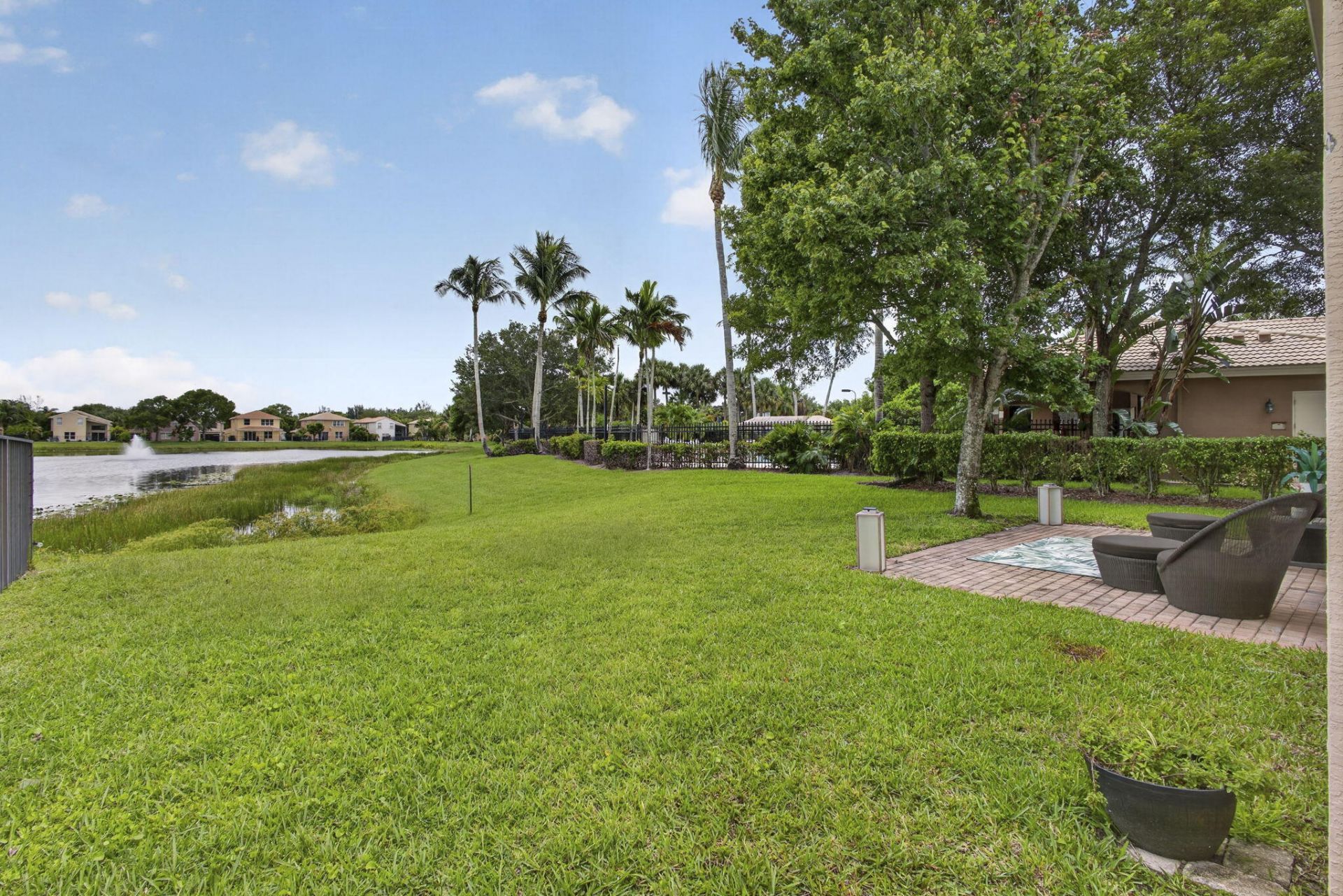 624 Garden Cress Trail, Royal Palm Beach, FL 33411 Photo