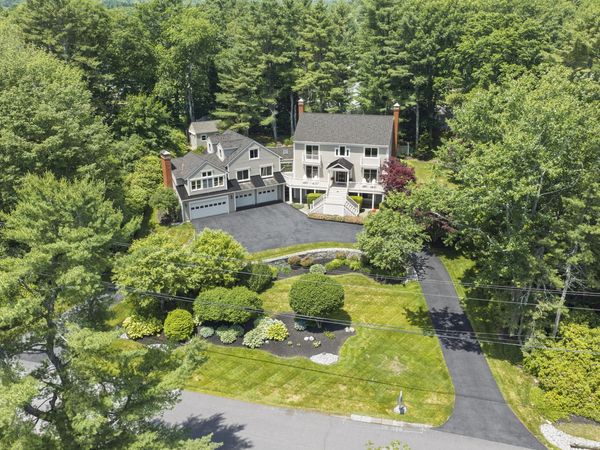 4 Ledge Road, Cumberland, ME 04110