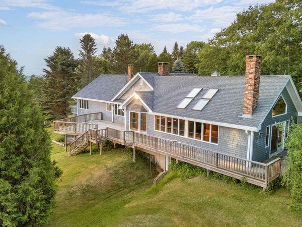 998 Overlock Hill Road, Union, ME 04862