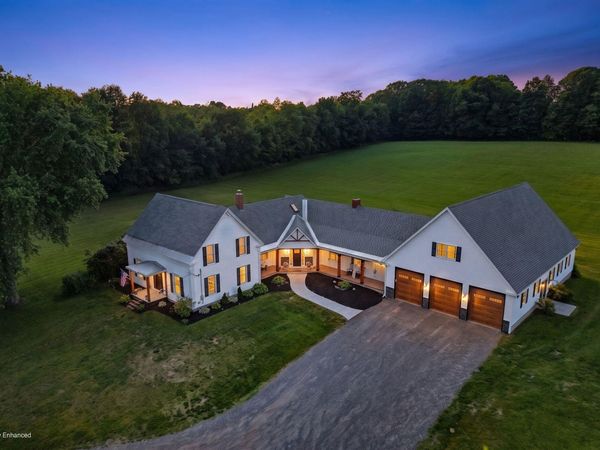 208 Vaughn Road , Dover-Foxcroft, ME 04426