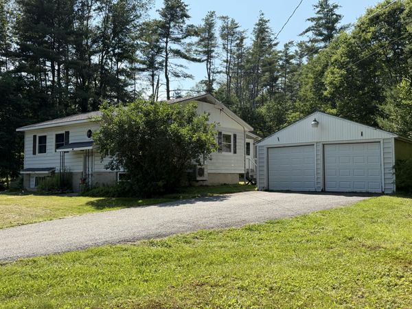 94 Stillwater Avenue, Orono, ME 04473