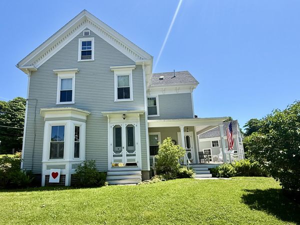 6 Leos Lane, Vinalhaven, ME 04863