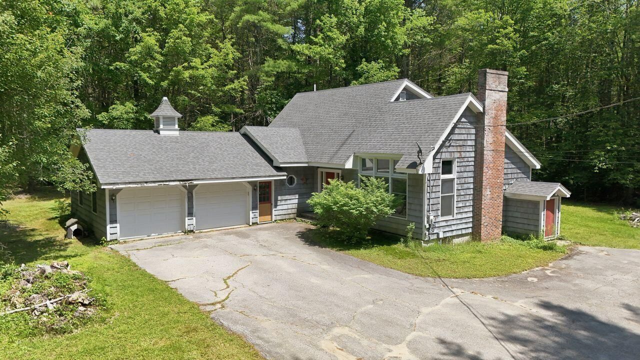 392 Foss Road, Limerick, ME 04048 Main Photo