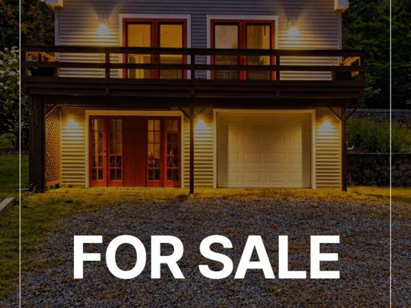 68 Carding Machine Road, Richmond, ME 04357