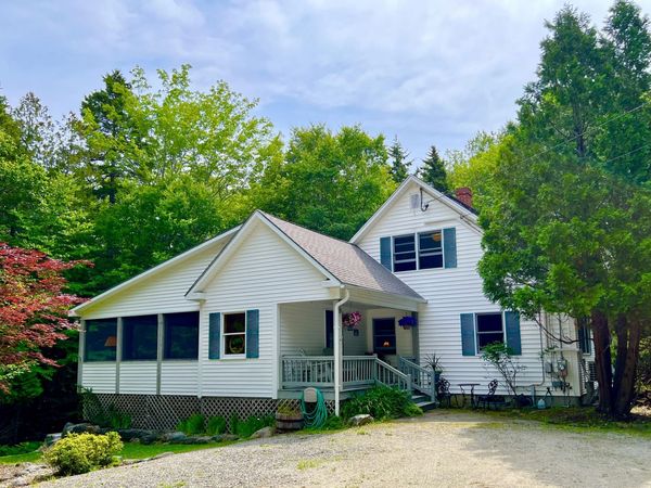15 Salem Towne Road, Southwest Harbor, ME 04679