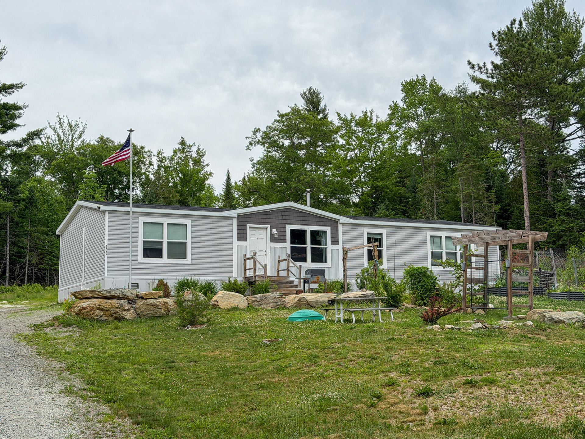 100 Rebel Hill Road, Clifton, ME 04428 Main Photo