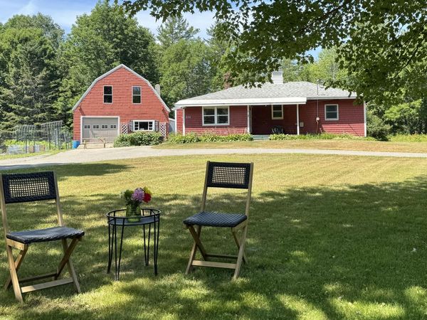 804 Main Road, Islesboro, ME 04848