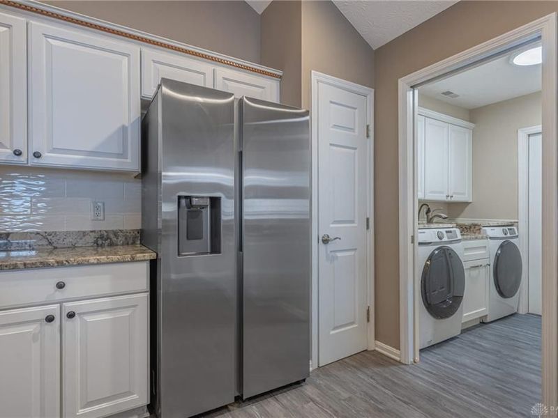 221 Villa Pointe Drive, Springboro, OH 45066 Photo 12