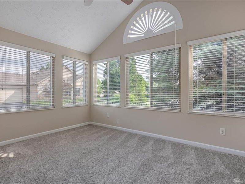 221 Villa Pointe Drive, Springboro, OH 45066 Photo 14