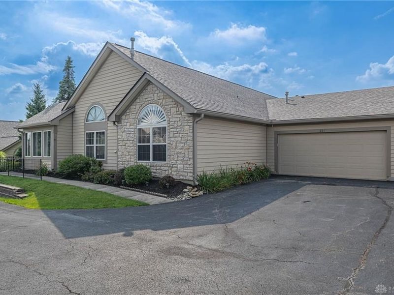 221 Villa Pointe Drive, Springboro, OH 45066 Photo 25