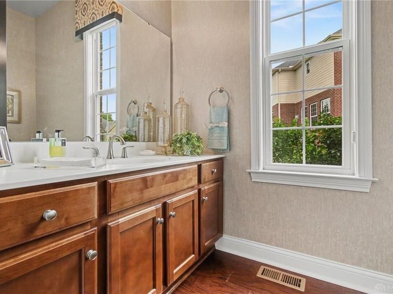 8961 Oakcrest Way, West Chester, OH 45069 Photo 41
