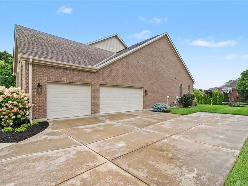 8961 Oakcrest Way, West Chester, OH 45069 Photo 43