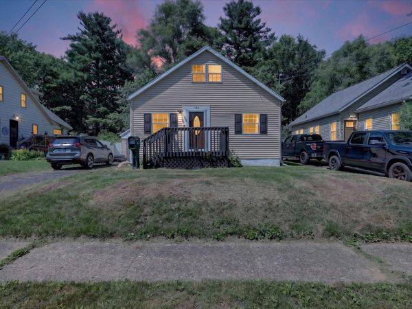 196 W Pitman Avenue, Battle Creek, MI 49017