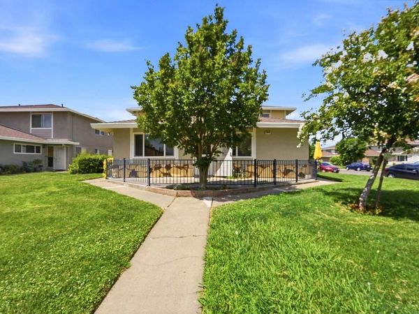 9079 Pinata Way, Unit 1, Sacramento, CA 95826