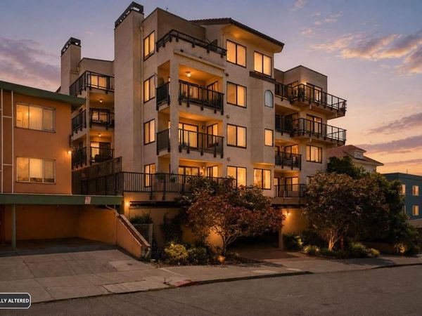 322 Hanover Avenue, Unit 511, Oakland, CA 94606