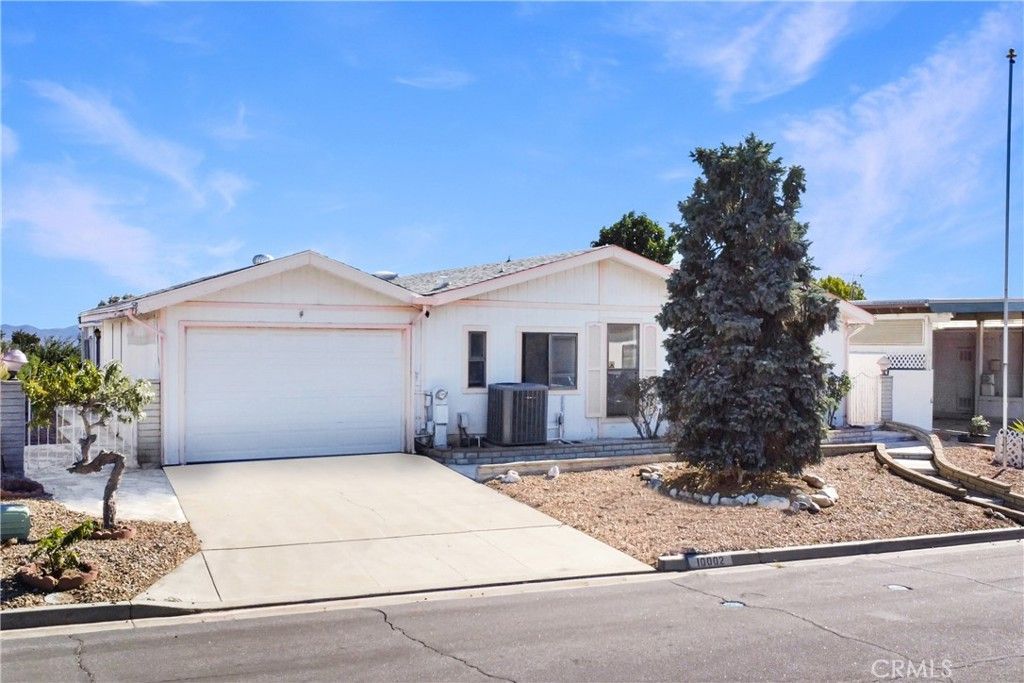 10002 Frontier Trail, Cherry Valley, CA 92223 Main Photo