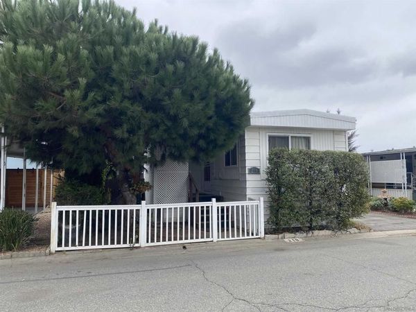 200 N El Camino Real, Unit 219, Oceanside, CA 92058