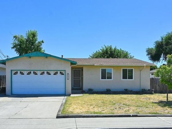 2457 Tanager Ct, Concord, CA 94520