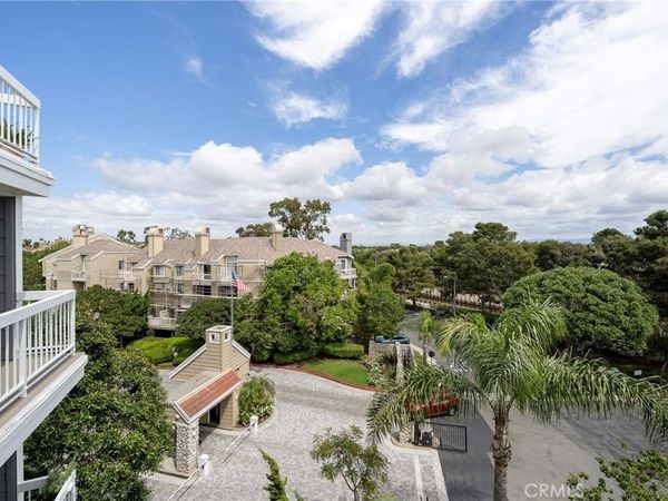20301 Bluffside Circle, Unit 315, Huntington Beach, CA 92646