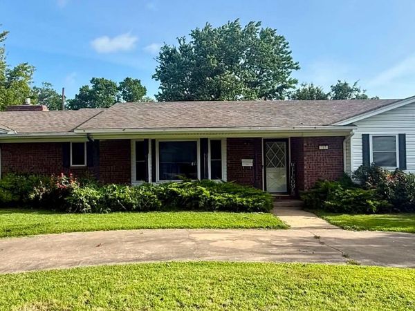 717 E Tennessee , Pittsburg, OK 74501