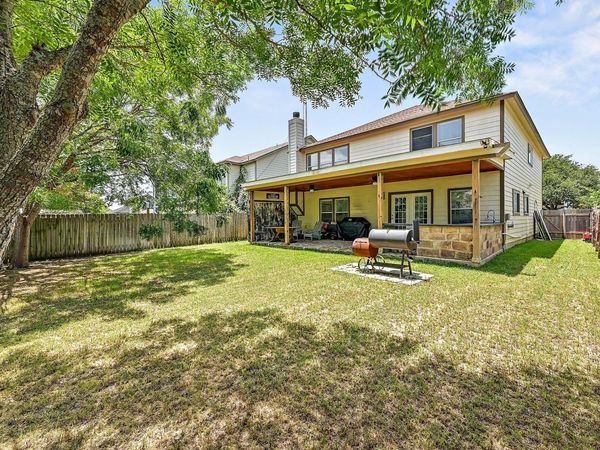 1061 London LN, Georgetown, TX 78626