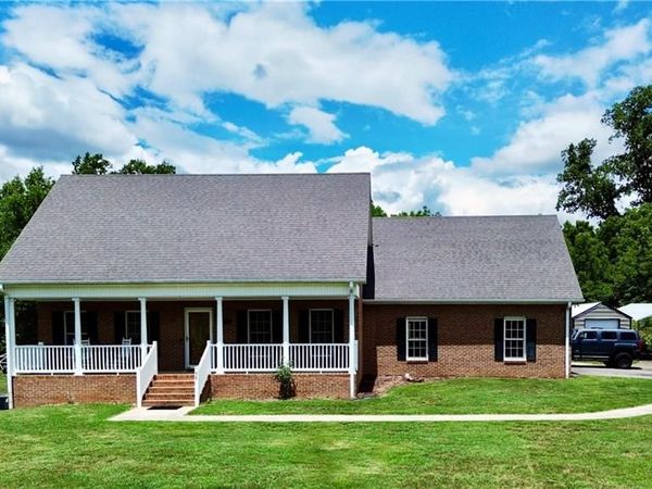198 Captain Day Road , Ronda, NC 28670