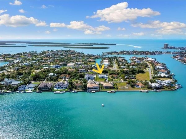 1631 N Copeland DR , MARCO ISLAND, FL 34145