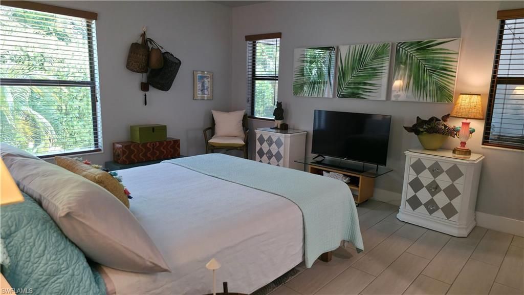 111 S Bahama Ave , Marco Island, FL 34145 Photo