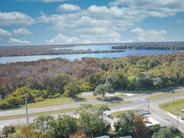 275 S Us Highway 17, East Palatka, FL 32131