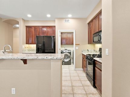 2192 New Hampshire Way, Sacramento, CA 95835 Photo