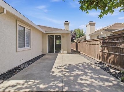 2192 New Hampshire Way, Sacramento, CA 95835 Photo