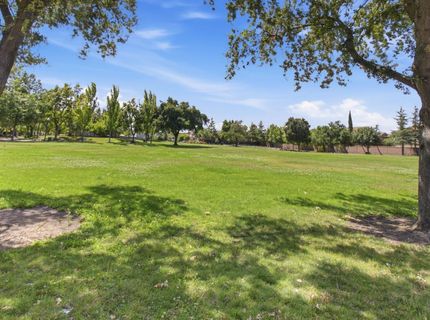2192 New Hampshire Way, Sacramento, CA 95835 Photo
