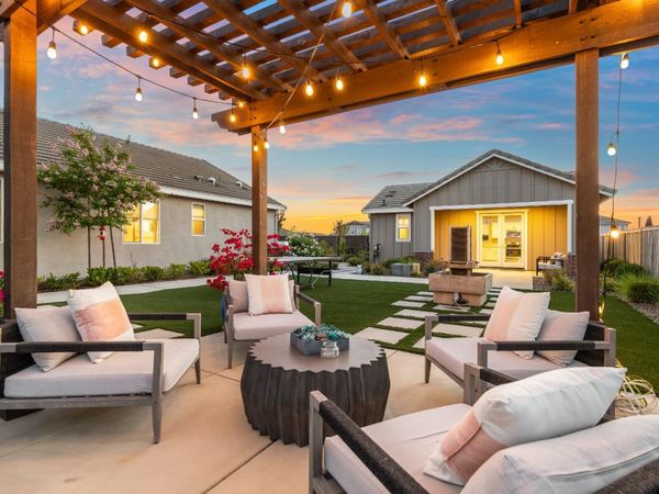 9450 Preservation St, Roseville, CA 95747