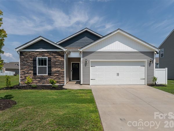 197 Wheatfield Road, Fletcher, NC 28732