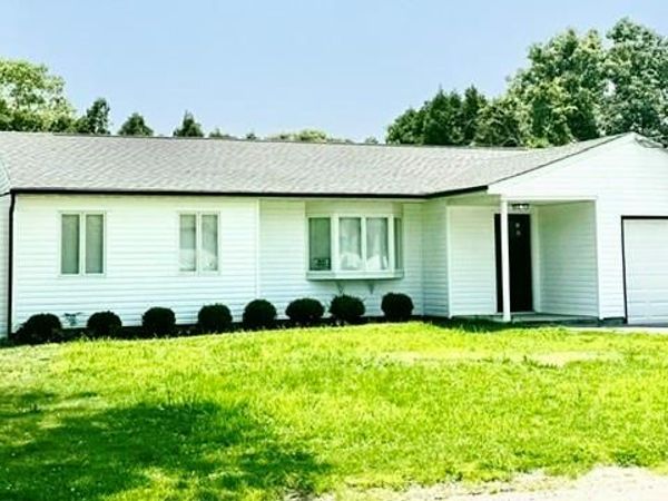 16 Adobe Drive , Shirley, NY 11967