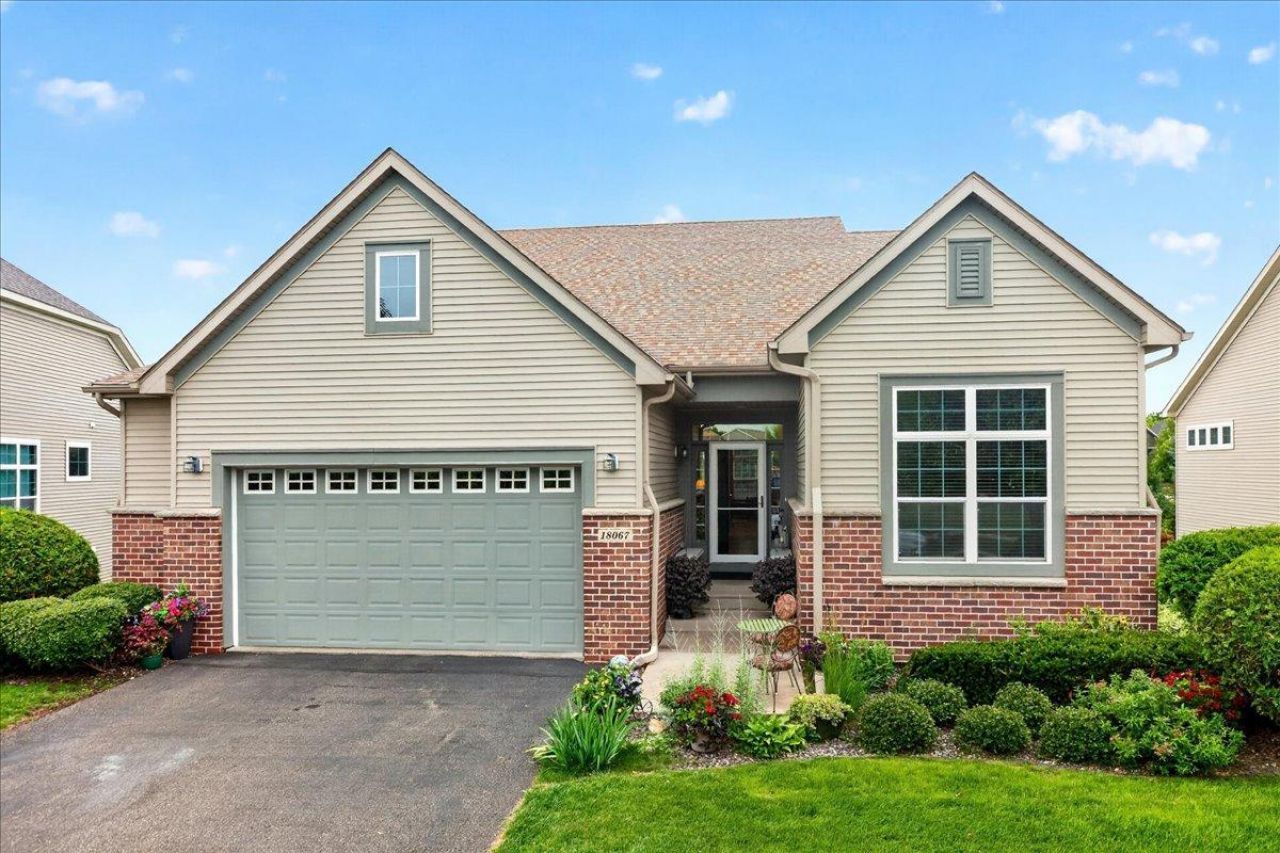 18067 76th Place N, Maple Grove, MN 55311 Main Photo