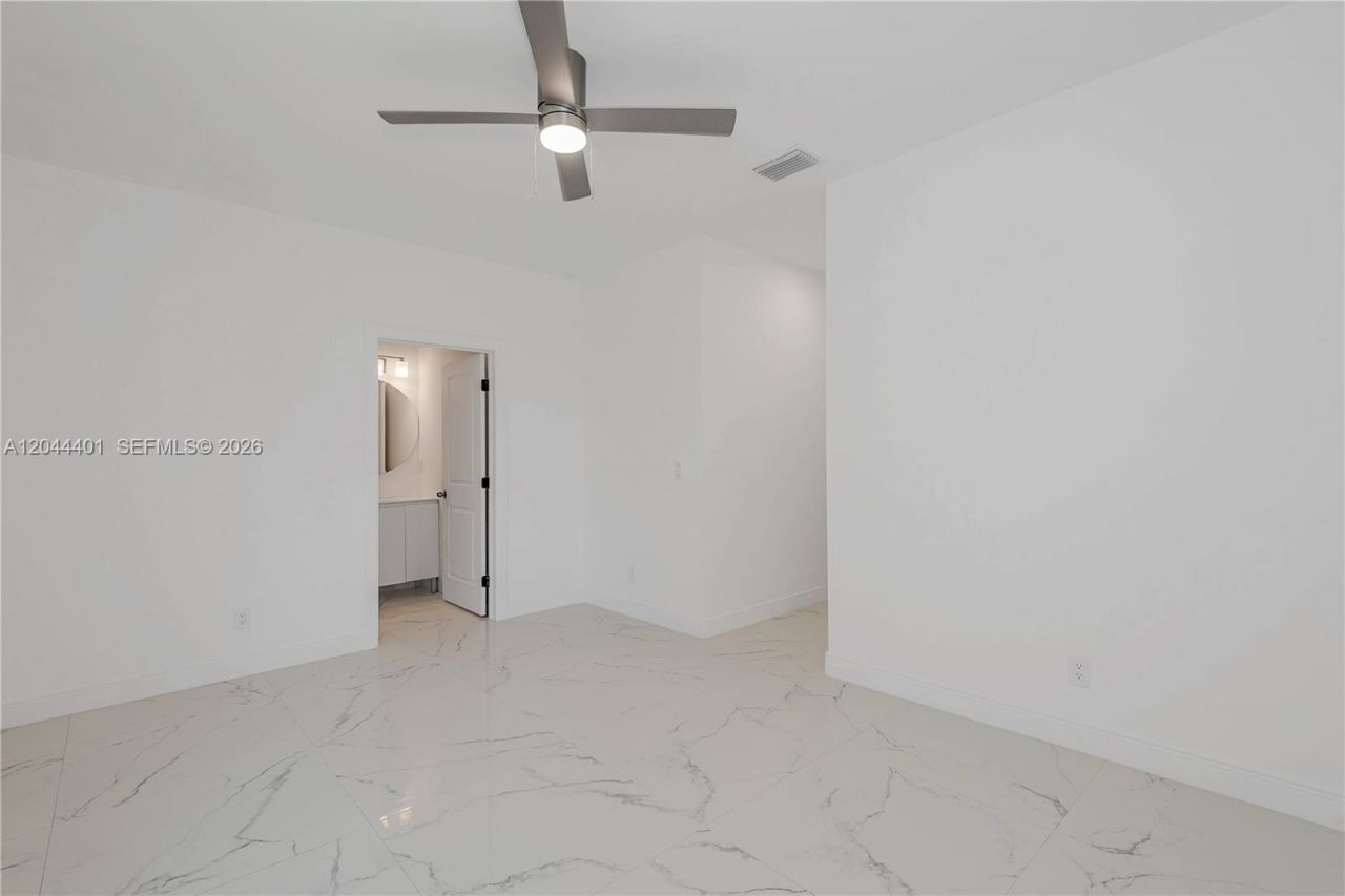731 SW 6th St , Dania Beach, FL 33004 Photo