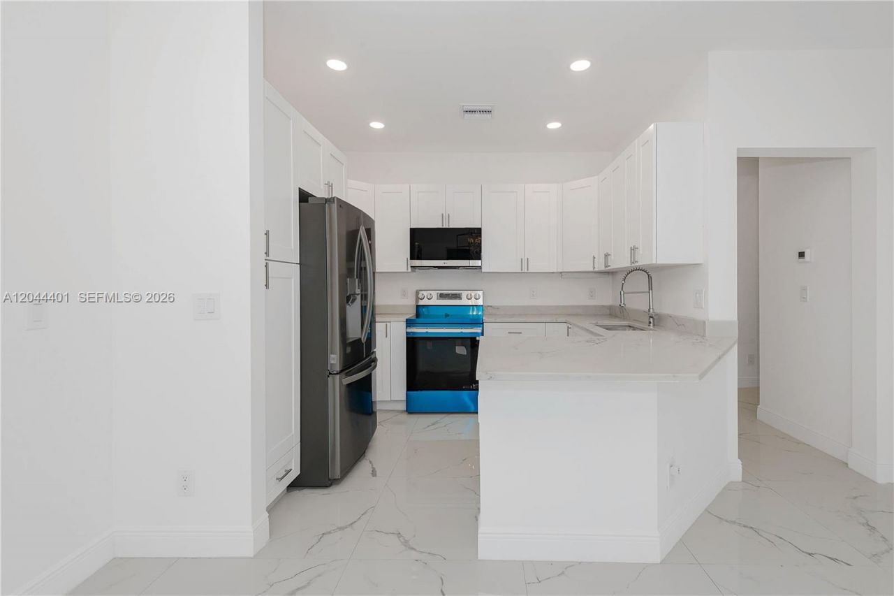 731 SW 6th St , Dania Beach, FL 33004 Photo