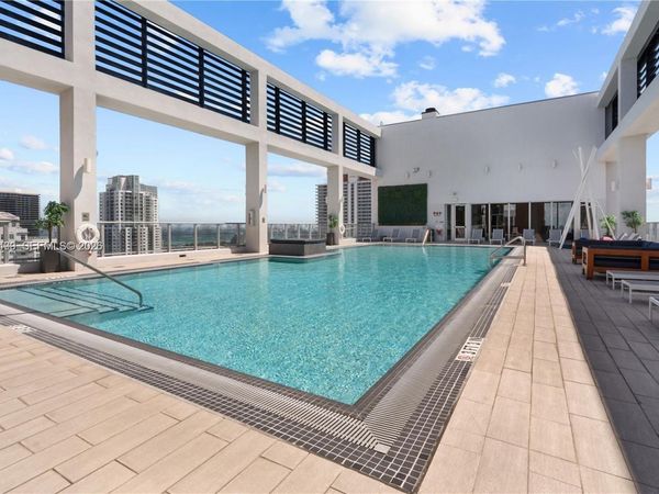 151 SE 1st St , Unit 1402, Miami, FL 33131