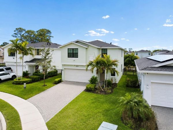 6018 Henderson Way , West Palm Beach, FL 33415