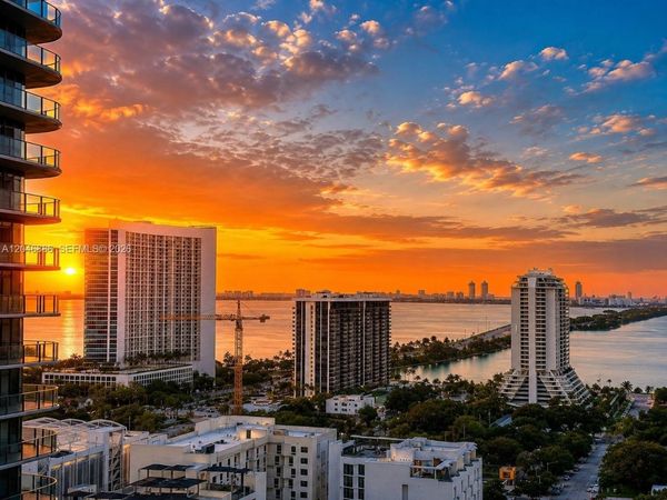 3301 NE 1st Ave , Unit H2113, Miami, FL 33137