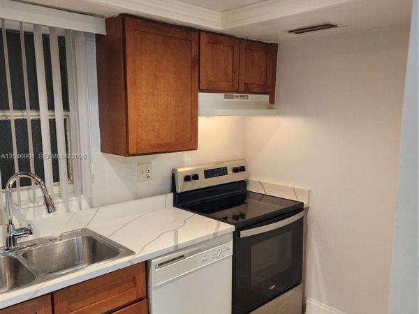 Unit K110, Miami, FL 33143