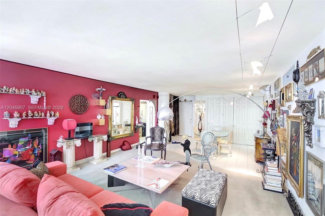 5005 Collins Ave , Unit 1224, Miami Beach, FL 33140 Photo