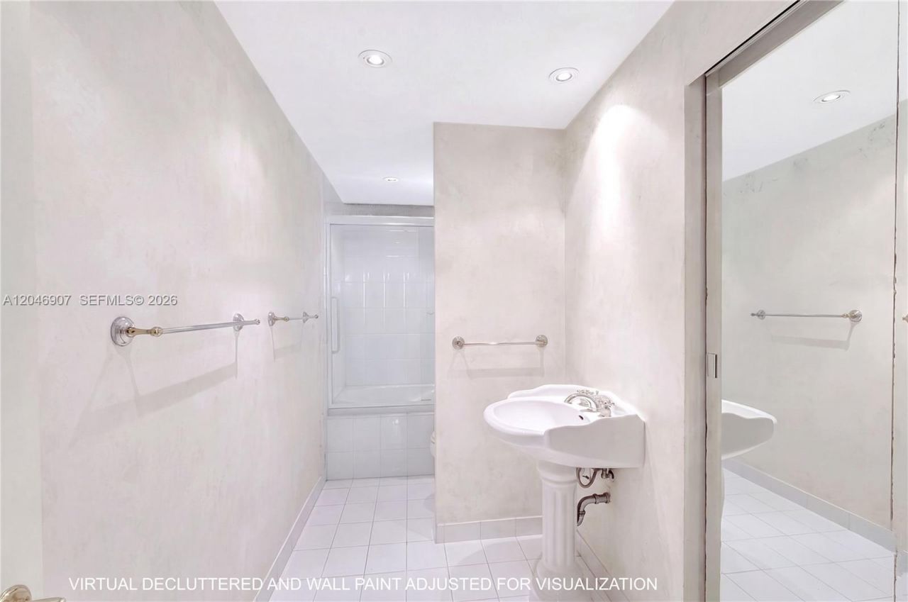 5005 Collins Ave, Unit 1224, Miami Beach, FL 33140 Photo