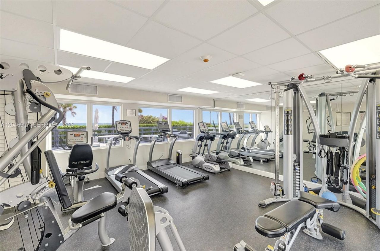 5005 Collins Ave , Unit 1224, Miami Beach, FL 33140 Photo