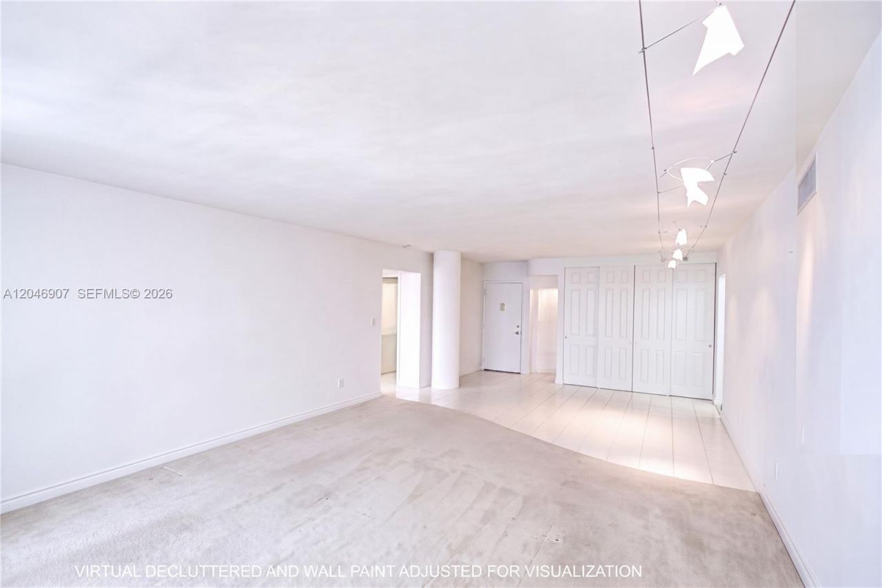 5005 Collins Ave, Unit 1224, Miami Beach, FL 33140 Photo