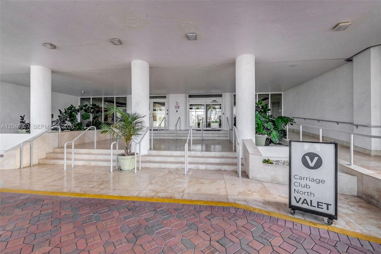 5005 Collins Ave , Unit 1224, Miami Beach, FL 33140 Photo
