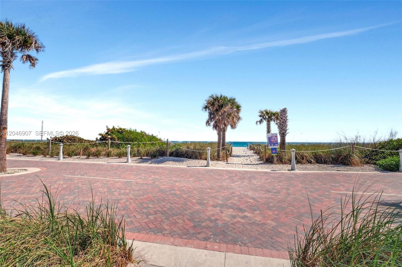 5005 Collins Ave, Unit 1224, Miami Beach, FL 33140 Photo