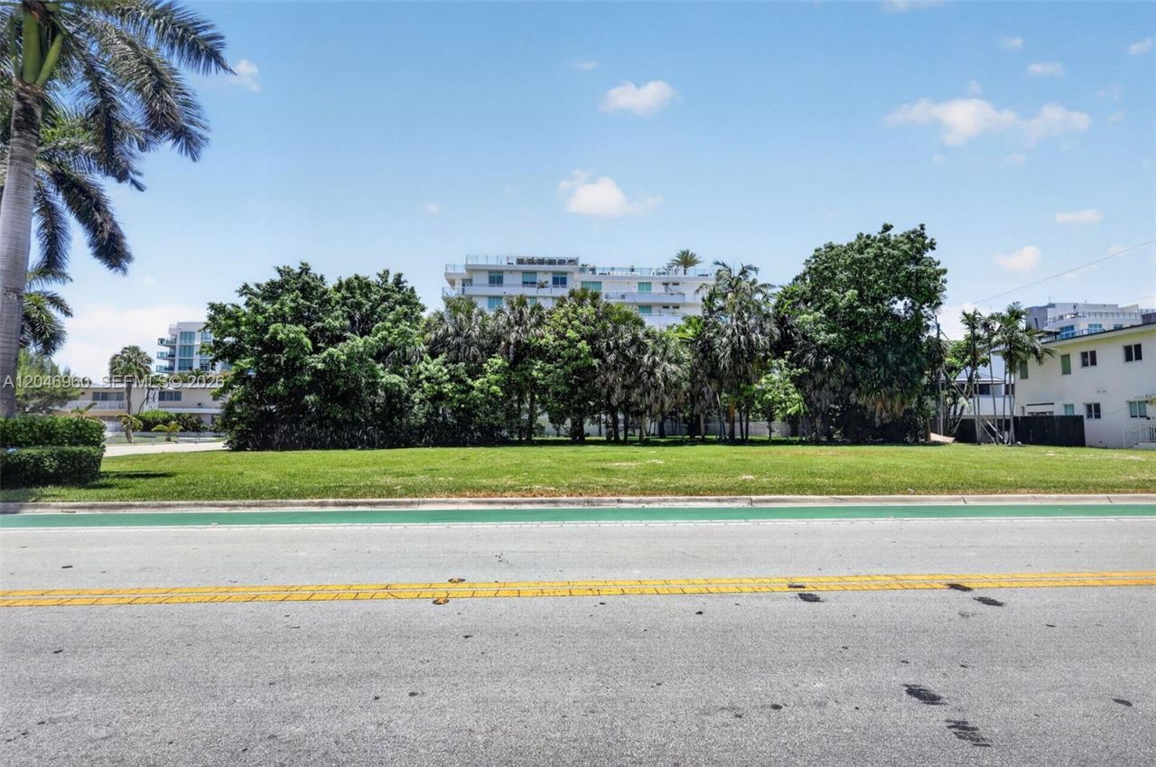 10177 W Bay Harbor Dr , Bay Harbor Islands, FL 33154 Photo