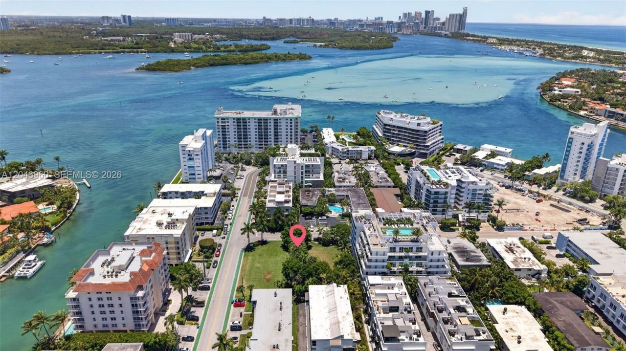 10177 W Bay Harbor Dr , Bay Harbor Islands, FL 33154 Photo